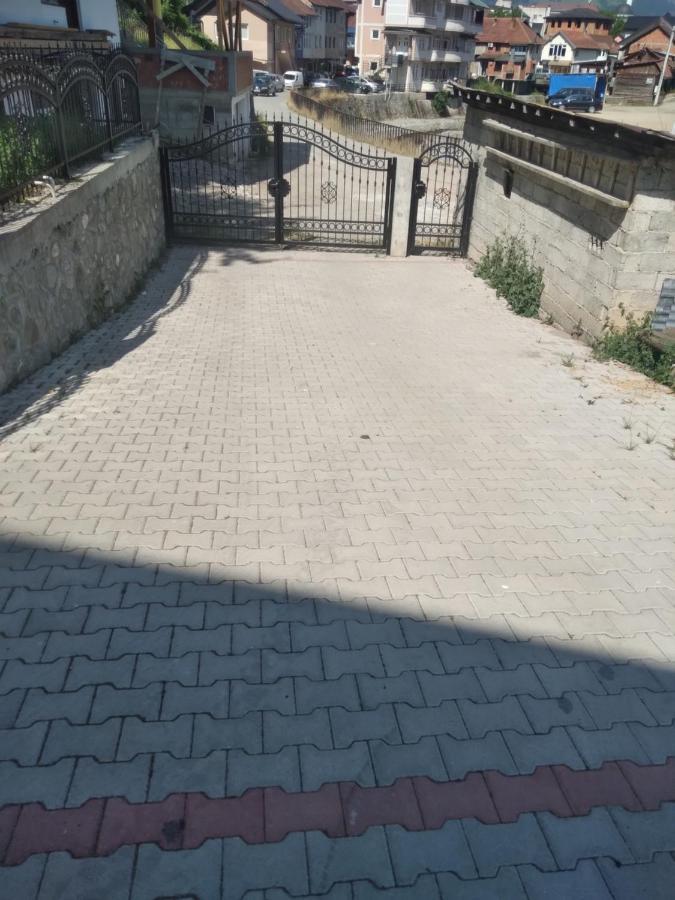 Guest House Erdan Plav Exterior foto